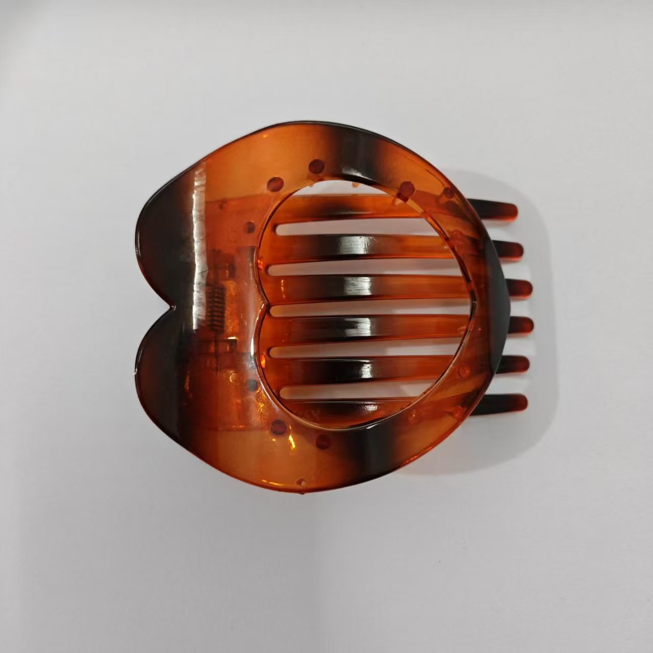 16#Glossy heart (yellow amber)