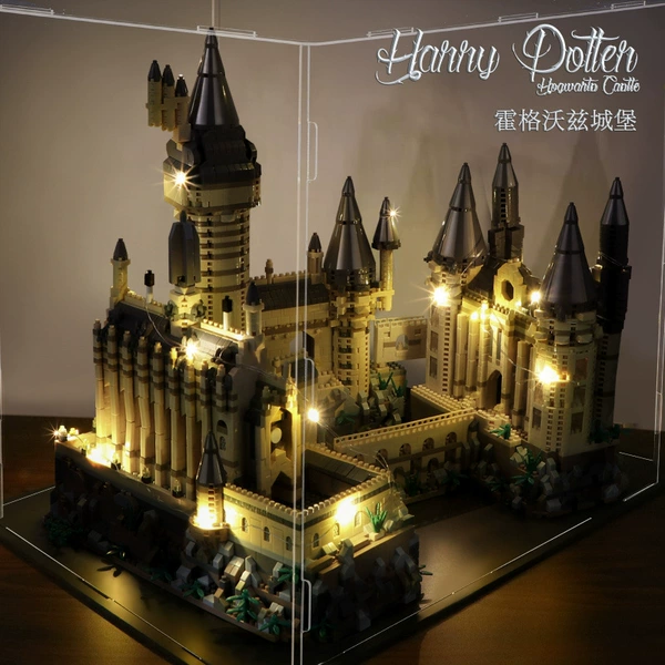 Castle, acrylic lights, 32888 pieces
