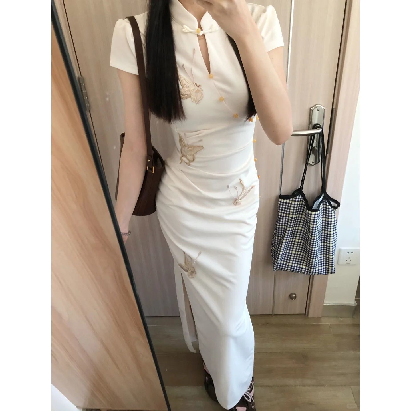 New Chinese Style Floral Cheongsam Dress with Traditional Buttons, Youthful and Simple Elegant Waist-Cinching Versatile Dress