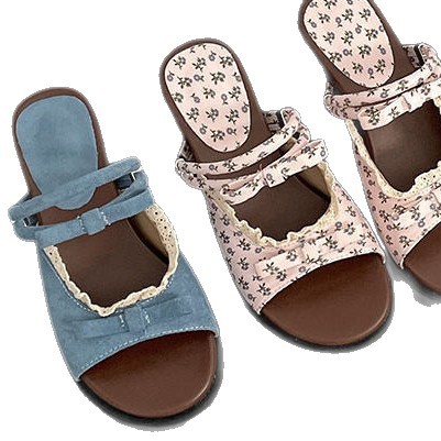 Zapatillas de encaje de arco de estilo francés de verano para mujeres 2026 nuevas sandalias con faldas de fondo grueso