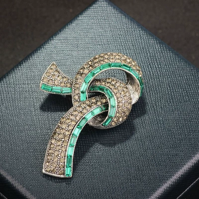 Yaxa sancaqları Anti-light Corsage Brooch Cross-border - advanced-diamond-brooch-green