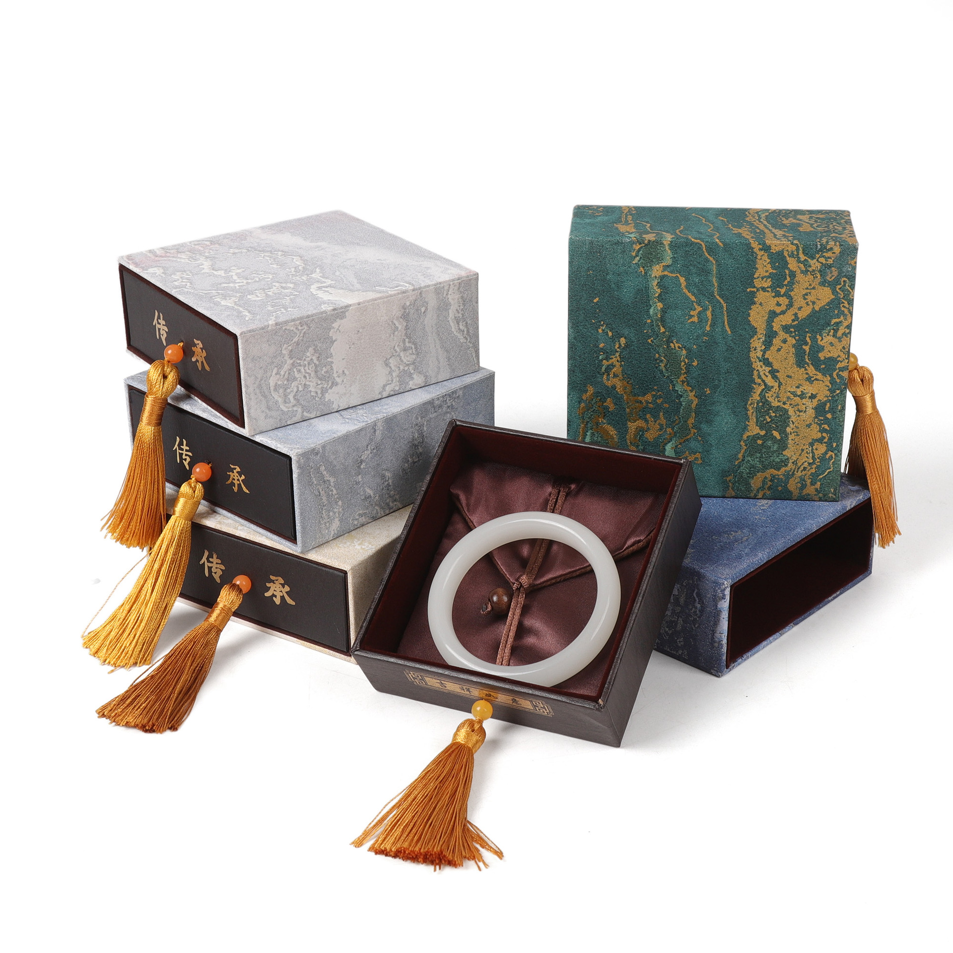 Cajón de joyería de estilo de estilo de oro, caja de embalaje de joyería, caja de brazalete de regalo de patrón de onda clásica.