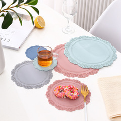 Minimalist European-style silicone mat retro lace embossed heat insulating mat round silicone pot pad kitchen food grade plate mat