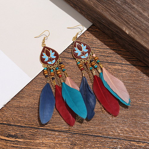 Cross-border E-commerce Supply Bohemian Feather Long Drop Earrings Personalized Chain Tassel Earring Hook Red Bridal Earrings