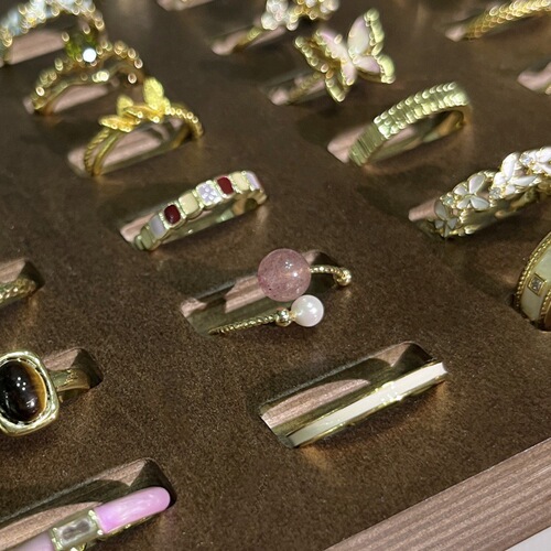 Oil-drip Enamel Flower Butterfly Ring for Women, Unique High-end, Lightweight Luxury, Non-fading, Fashionable and Versatile Finger Ring