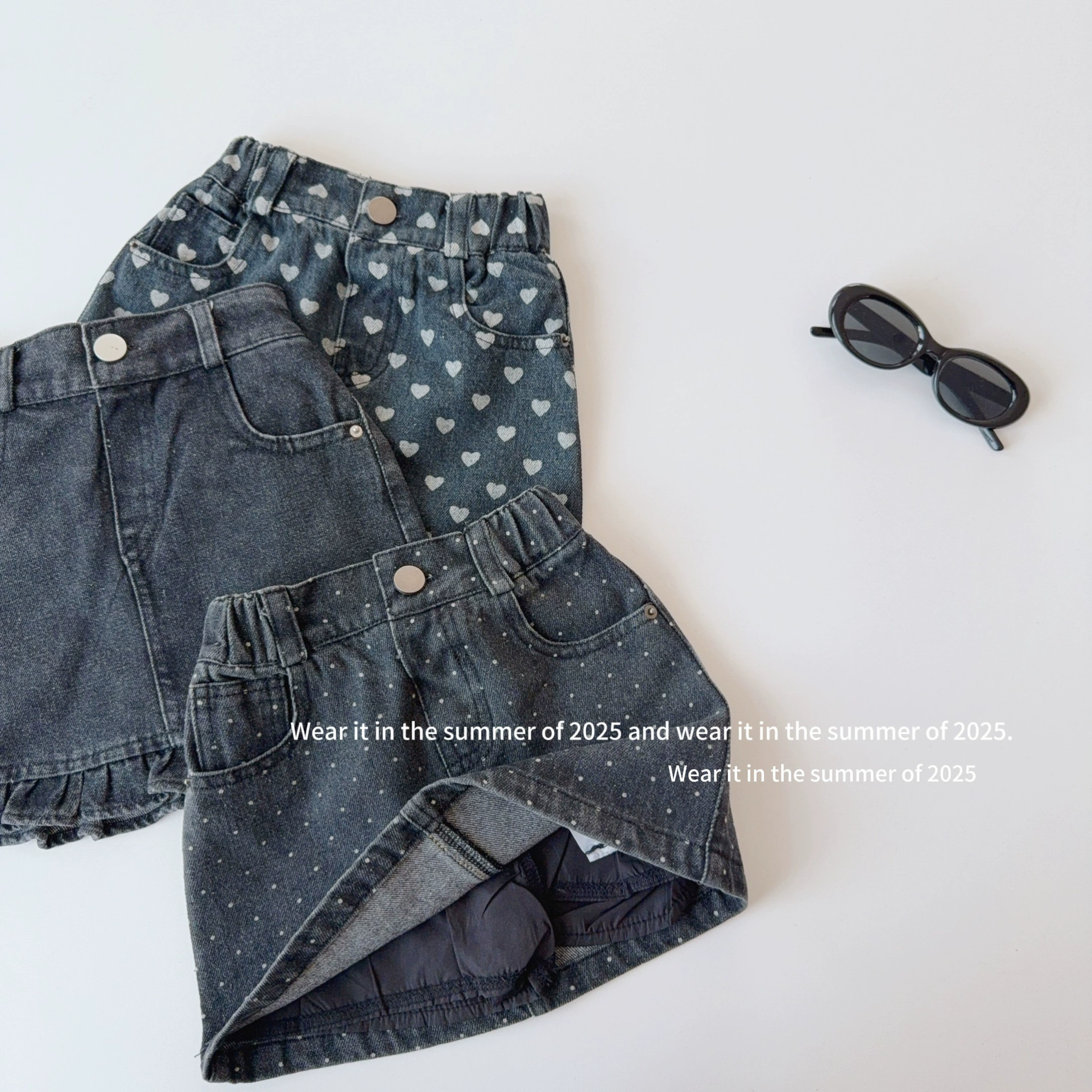 2025 весна лето новый стиль детской одежды для девочек маленькие джинсовые шорты в горошек