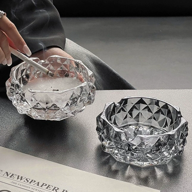 Пепельница из хрустального стекла, домашняя интернет-знаменитость, бриллиантовая, персонализированная, высококачественная, для гостиной, в стиле лёгкой роскоши, креативная.