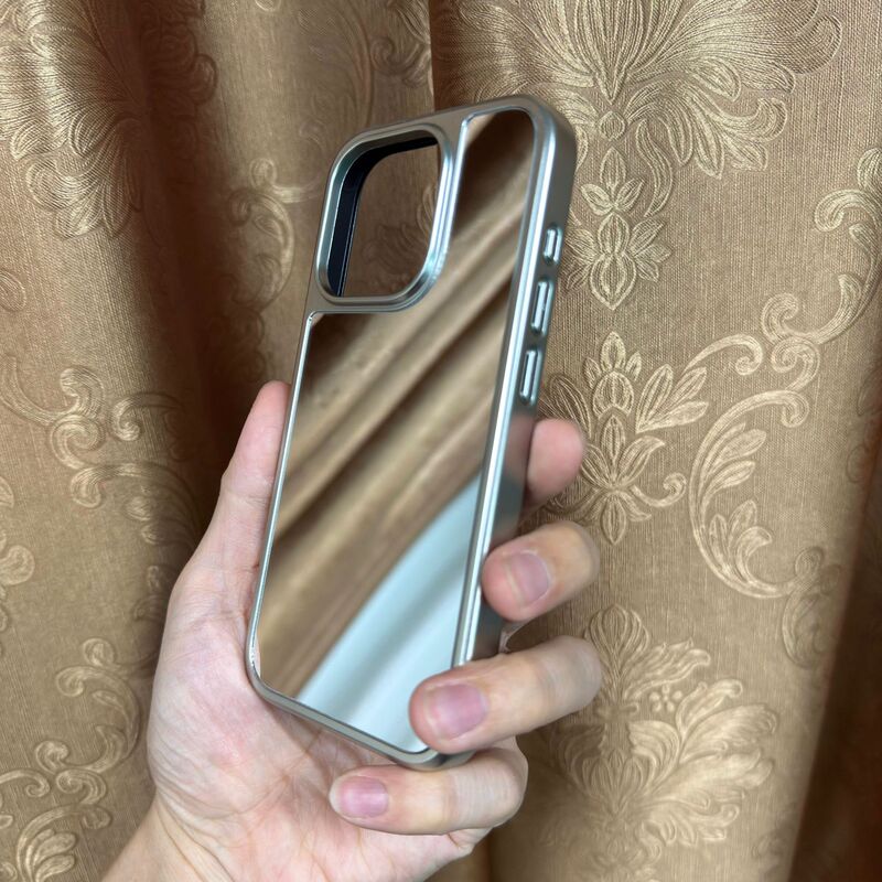 Matte Electroplated Silver Mirror iPhone 17 Pro Max Phone Case Huawei Graphic Material Case with a High-End Minimalist Feel Matte Electroplated Silver Mirror iPhone 17 Pro Max Phone Case Huawei Graphic Material Case with a High-End Minimalist Feel