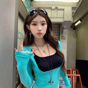 �كɼ�U�I�L��T��Ů�����̿�¶Ěײɫ����ƴ�������@�ݴ������Ů