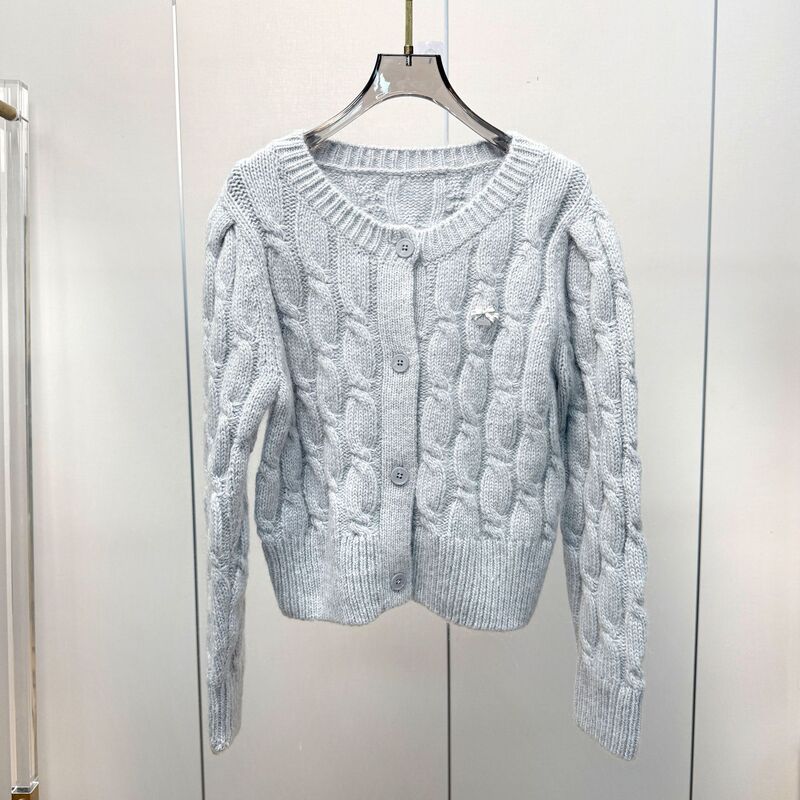 Women's Knitted Cardigan, New Autumn/Winter Style, Round Neck, Single-Breasted, Puff Shoulder, Bow Brooch, Short Slim-Fit Sweater Coat