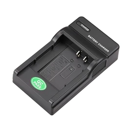 相机电池;相机充电器;读卡器