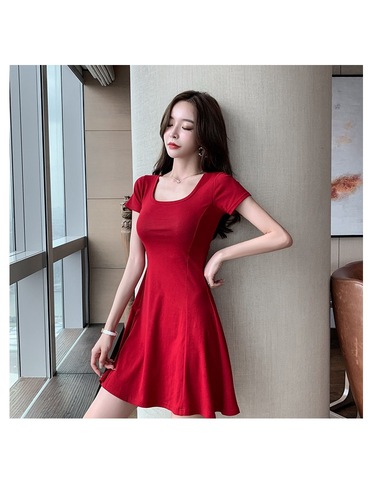 Fashion Youthful Slimming Dress 2025 New Summer Trendy and Elegant Skirt Short Length Small Figure Fitted Skirt