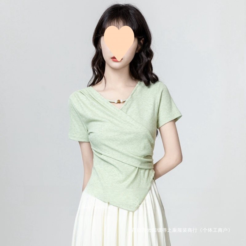 绿色领短袖恤女夏季2025新款不规则交叉收腰显瘦正肩体恤短上衣|undefined