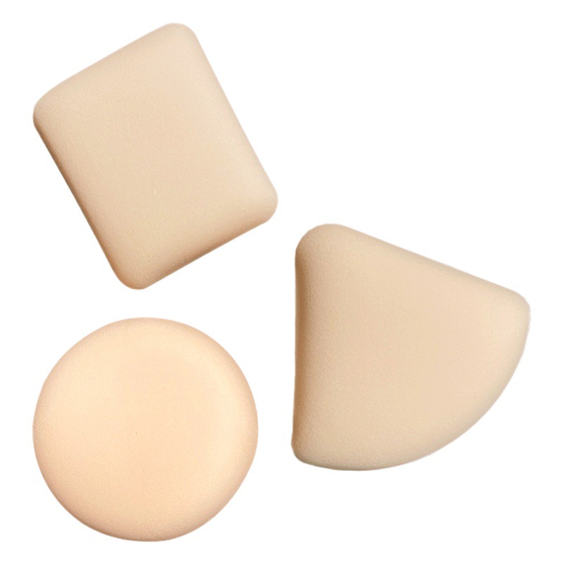 Bola de arroz triangular, borla de algodón de azúcar, cojín de aire, ropa súper suave, seca y húmeda, no es fácil de comer, base líquida, maquillaje, borla