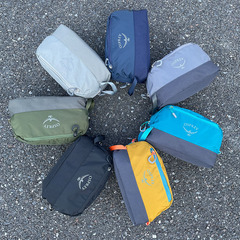 キティイーグル トイレタリーバッグ 登山バッグ 化粧品バッグ 折りたたみ収納バッグ 防水 大容量 軽量 雑貨整理 シンプル