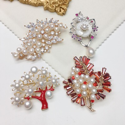 Red Book Network Bloggers recommend Retro tian Freshwater pearls More beads Brooch Sternum Pin overcoat Accessories