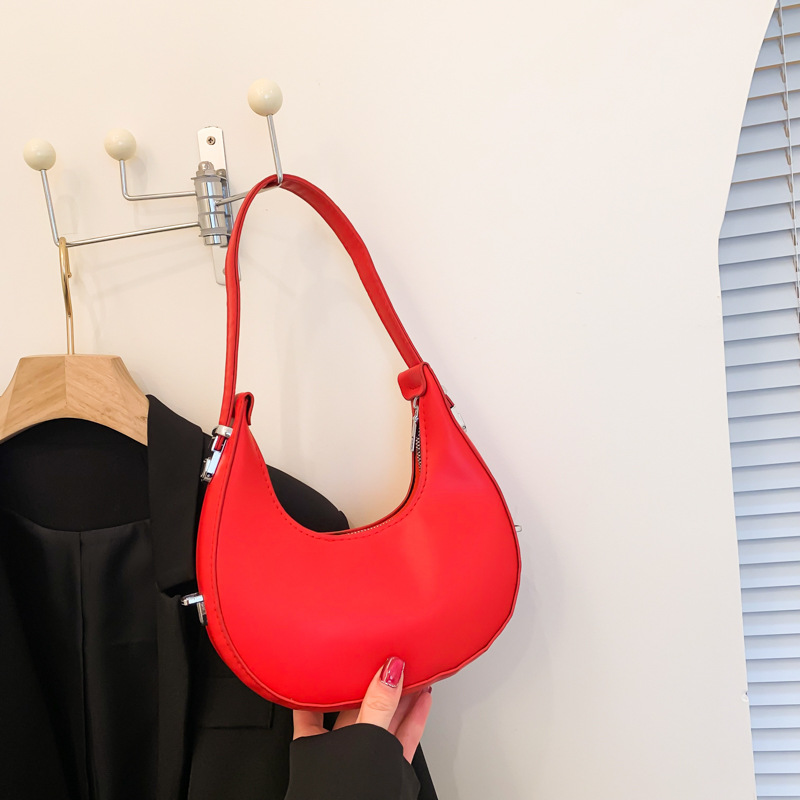 Estilo francés nicho media luna bolsa para mujeres 2023 verano nueva moda color sólido casual textura moda hombro bolsa axila bolsa