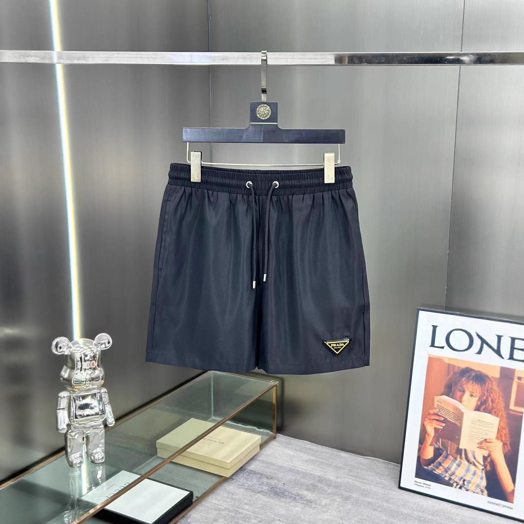 European Cross-Border Wholesale Foreign Trade Summer Men's Beach Shorts P Brand Solid Color Quick-Drying Casual Shorts with Lining