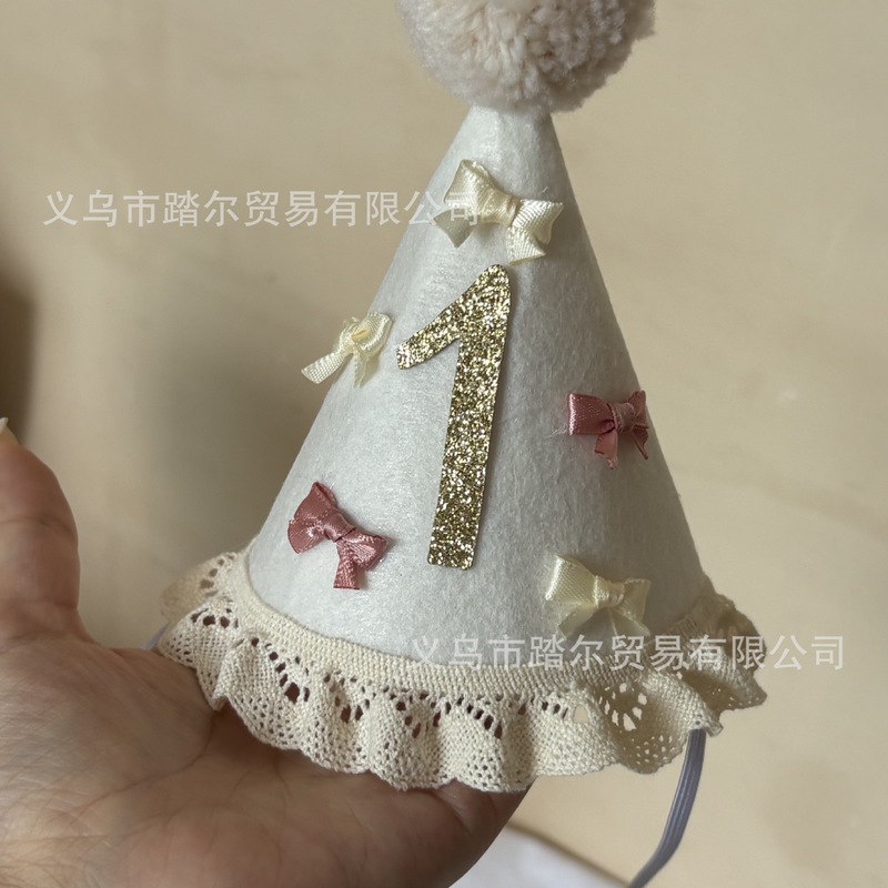 跨境亚马逊儿童生日蝴蝶结 1/2三角尖生日派对装饰场地布置批发|undefined