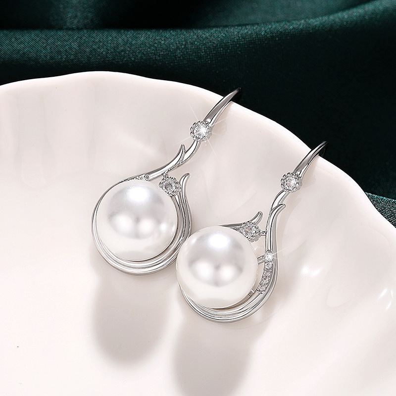 Women's Gender Copper Elegant Simple Style Inlay Geometric Artificial Pearls Zircon Earrings Necklace