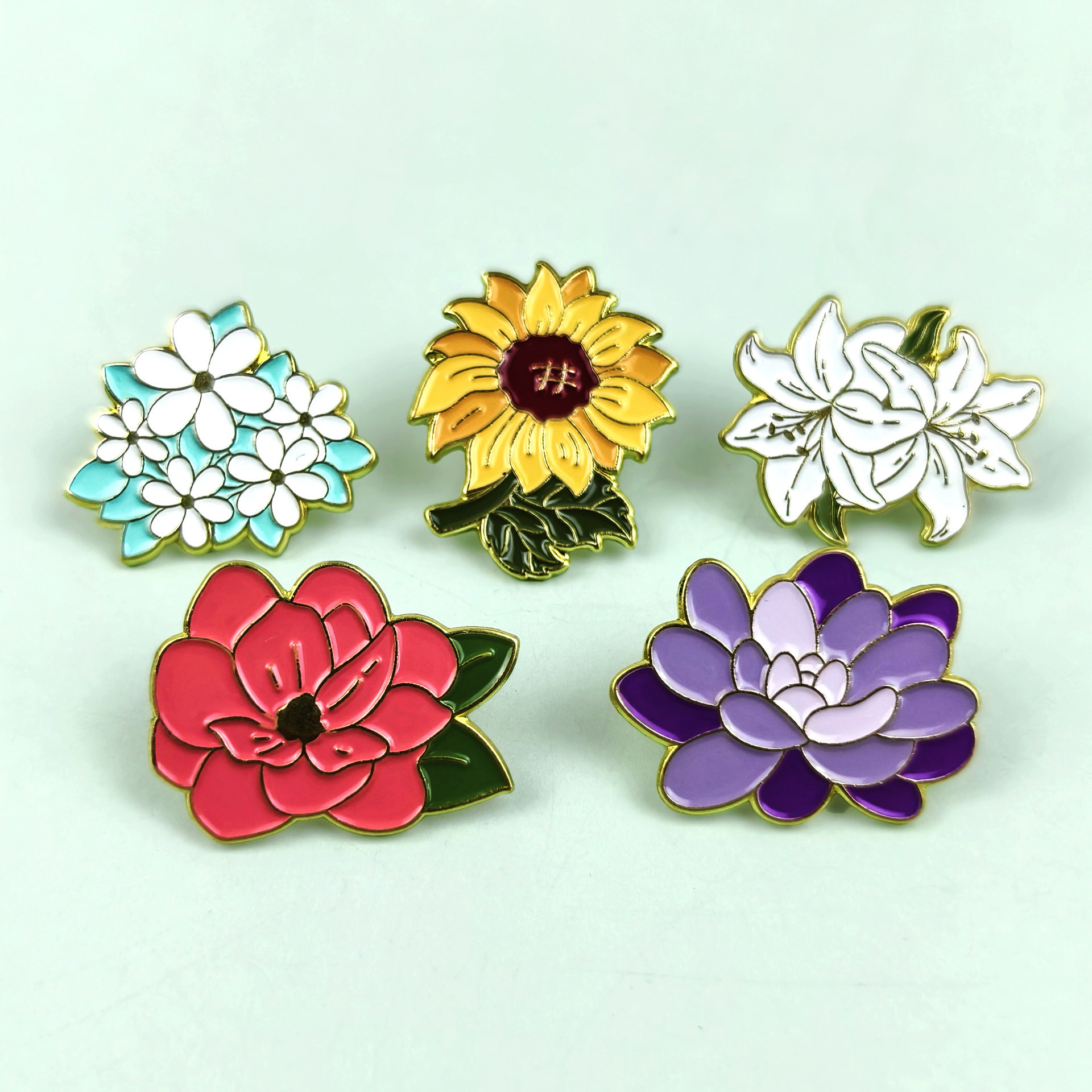 Broche de flor de planta creativa pequeño vestido de niña fresca insignia accesorios vestido personalizado broche de metal