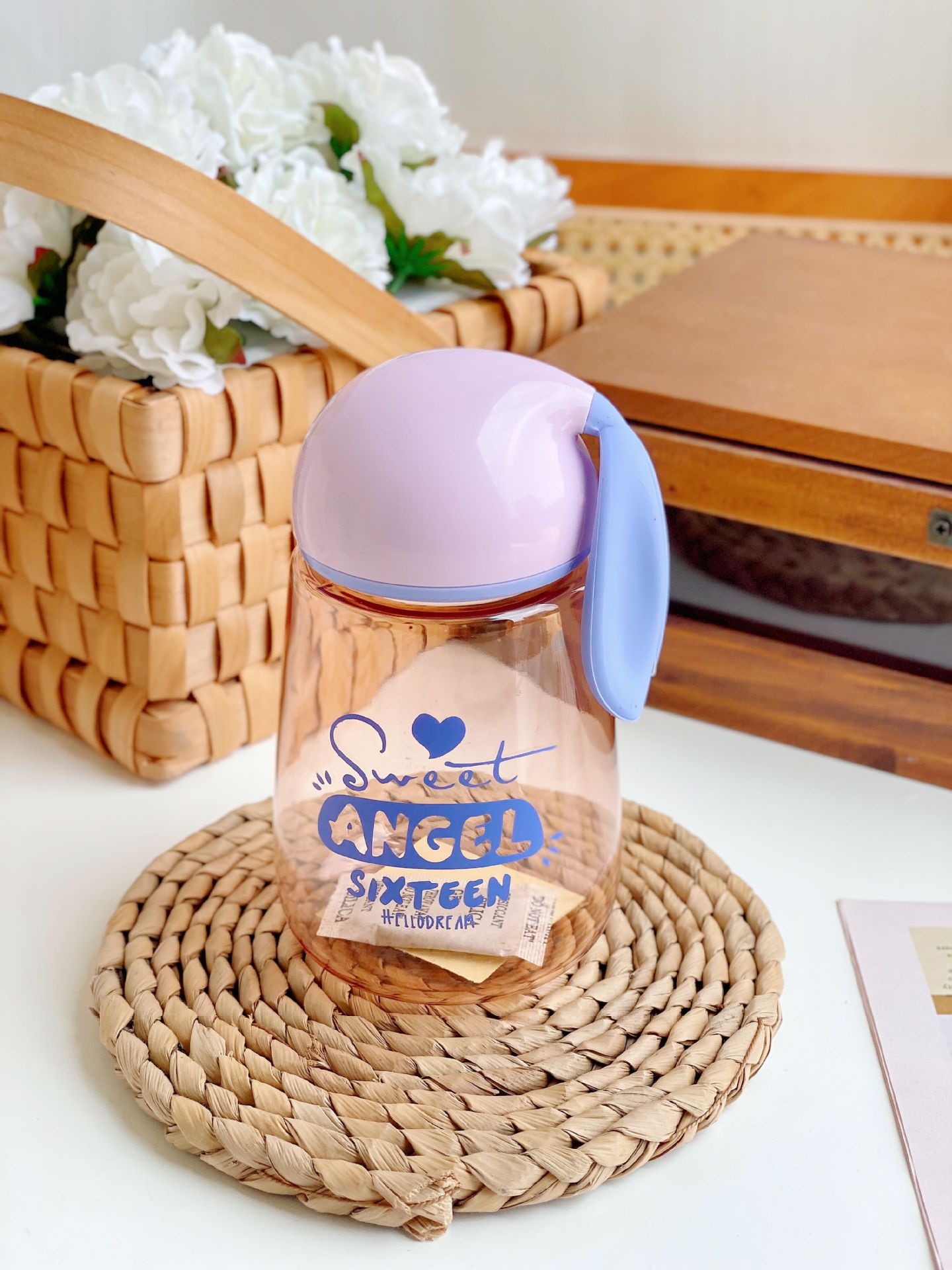 Cada 5 Yuan taza de cerámica taza de liquidación cantidad de stock no es mucho taza de café taza de agua taza de dibujos animados taza de desayuno