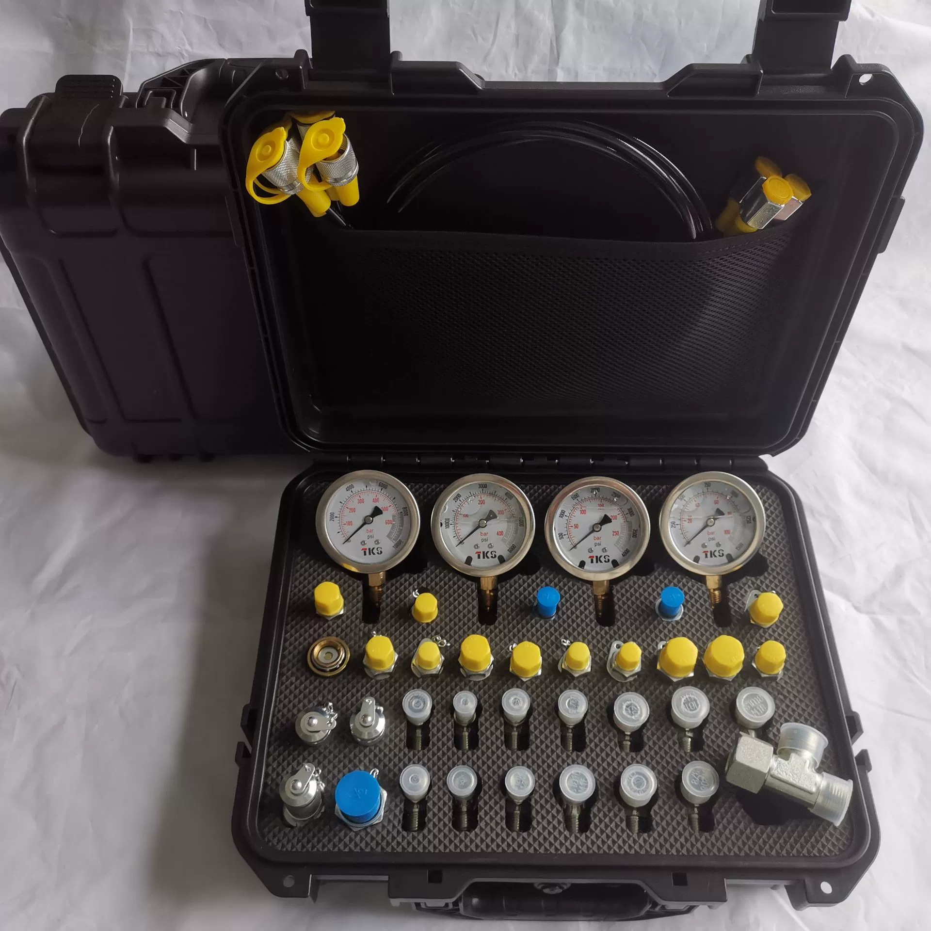 Производители поставляют tykes черный однослойный разъем 4 TABLE 33