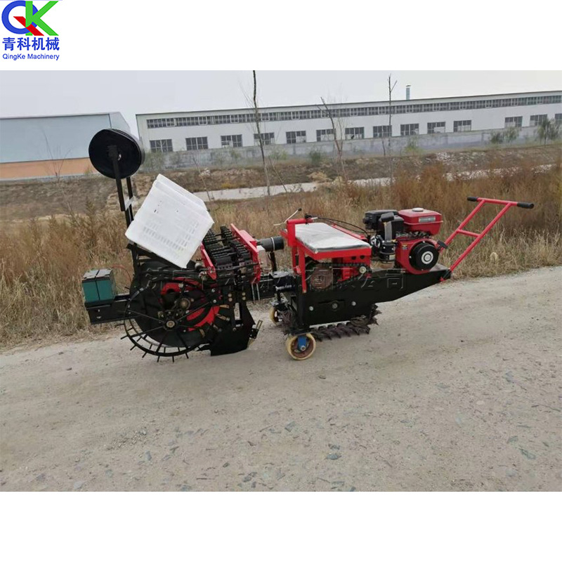 四轮拖拉机牵引式大葱移栽机 农用蔬菜辣椒苗栽苗机 现货供应