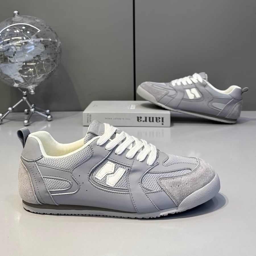 2025 zapatos de hombre nuevos zapatos de primavera y verano de bajo nivel de malla zapatos blancos de hombre con suela suave transpirable zapatos de moda casuales
