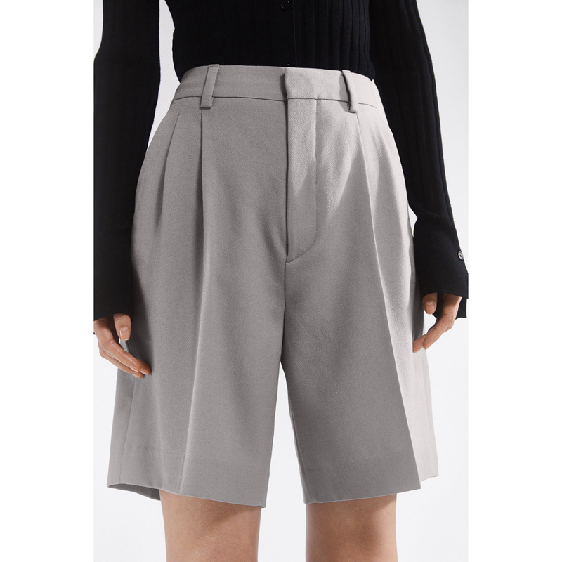 Longmei High-Waisted Pleated Suit Shorts 2026 Spring and Summer New Nordic Fk Style Commuter Casual Women's Five-Point Shorts