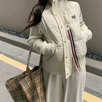 Xiaxiangfeng дикий дизайн трикотажная короткая куртка хлопчатобумажная одежда женская зимняя новая рисово-белая толстая хлопчатобумажная одежда