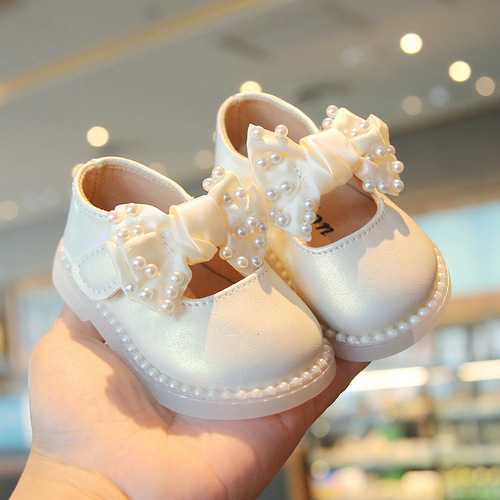 One piece drop shipping for baby girl square mouth shoes  children's shoes toddler shoes girls autumn soft bottom pearl princess shoes trendy