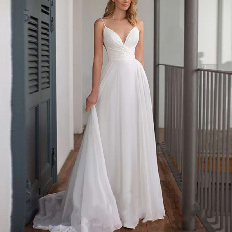 2026 Cross-Border Wedding Dress with Spaghetti Straps, V-Neck, Figure-Flattering Chiffon Train, Fashionable and Simple, Suitable for Travel Photography, Hostess, and Banquet Dresses