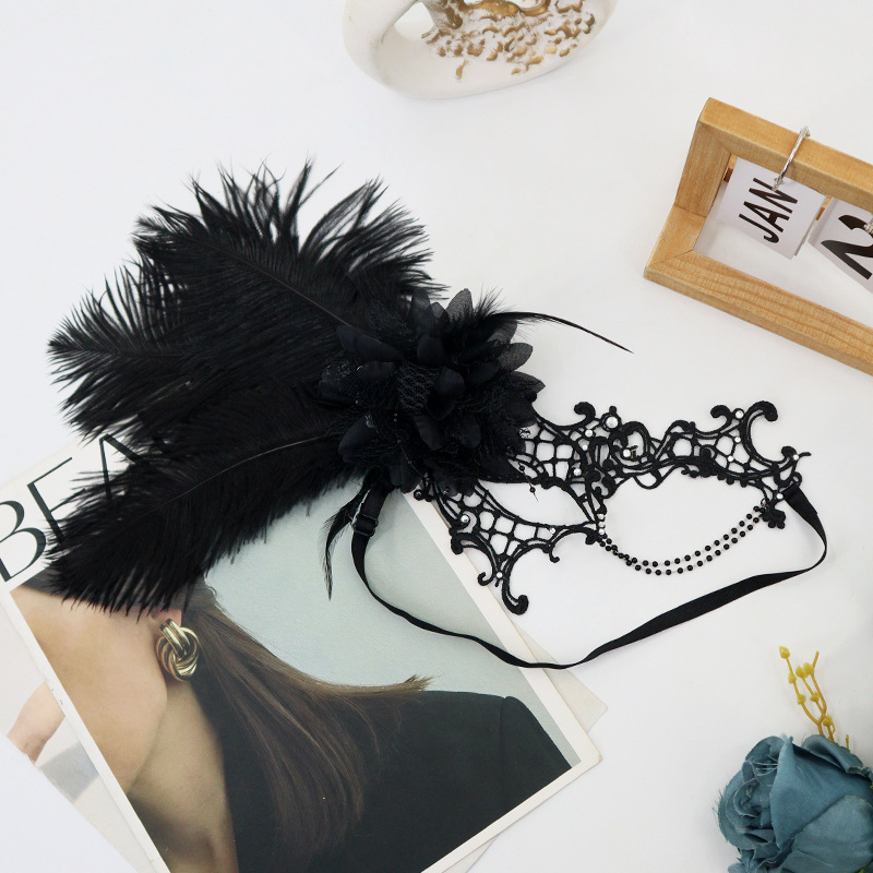 Ventas transfronterizas calientes de Halloween nuevas plumas de encaje gradiente máscara de mitad de cara maquillaje de baile accesorios de vestuario sexy