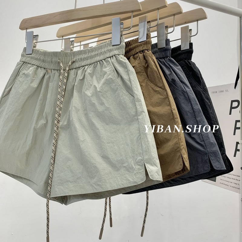 Japanese Tooling Quick-drying Parachute Shorts Women's Thin Summer Short Loose Wide-leg Sports Pants Casual Hot Pants