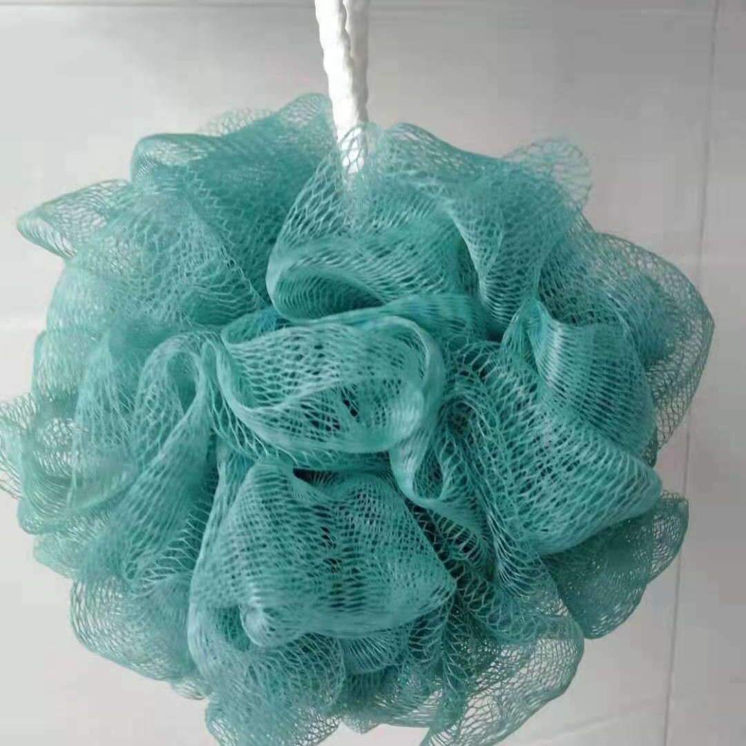 Bola de baño grande de malla fina 50 g, suave y espumosa, venta al por mayor directamente de fábrica.