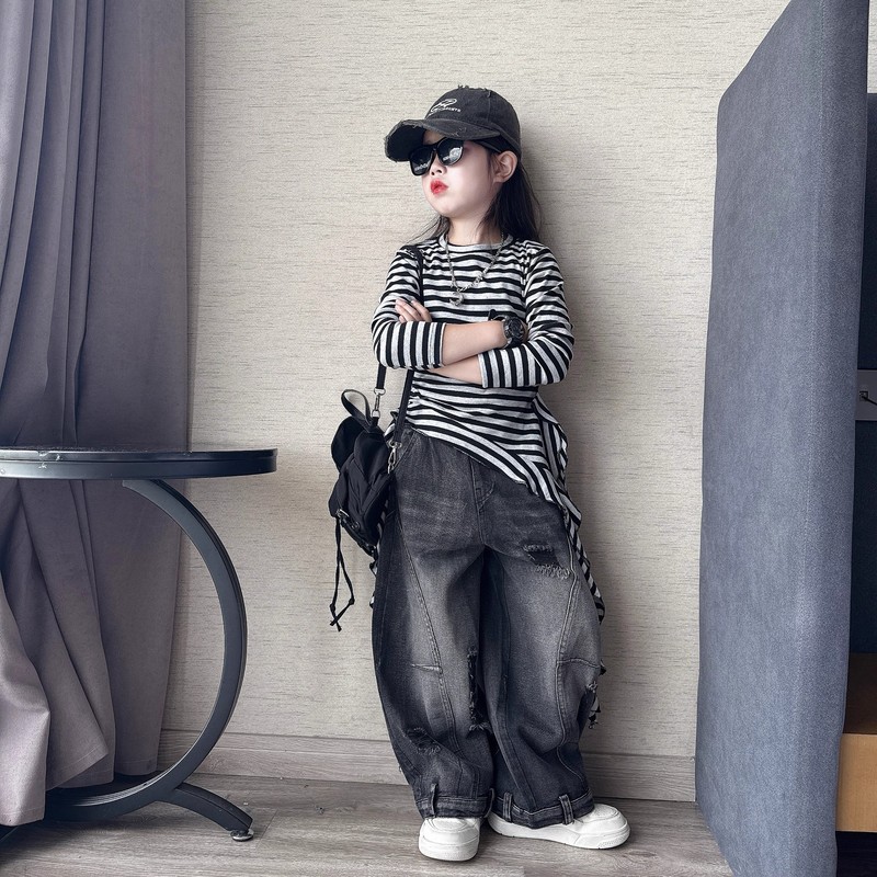 女童秋季韩版时髦不规则条纹长袖T恤中大童潮酷个性工装牛仔裤潮9|undefined