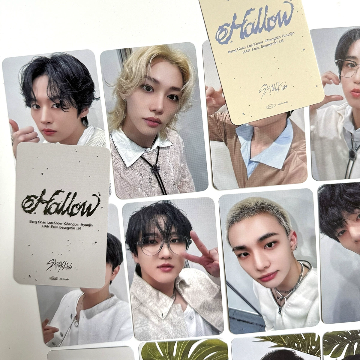 Периферия STRAY KIDS для концерта HOLLOW, ежедневные специальные фотокарточки, ограниченные концертные карточки SKZ