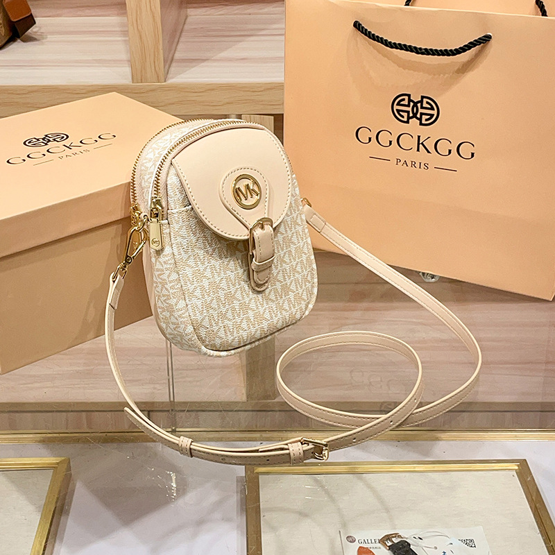 M-오프화이트 일반 포장