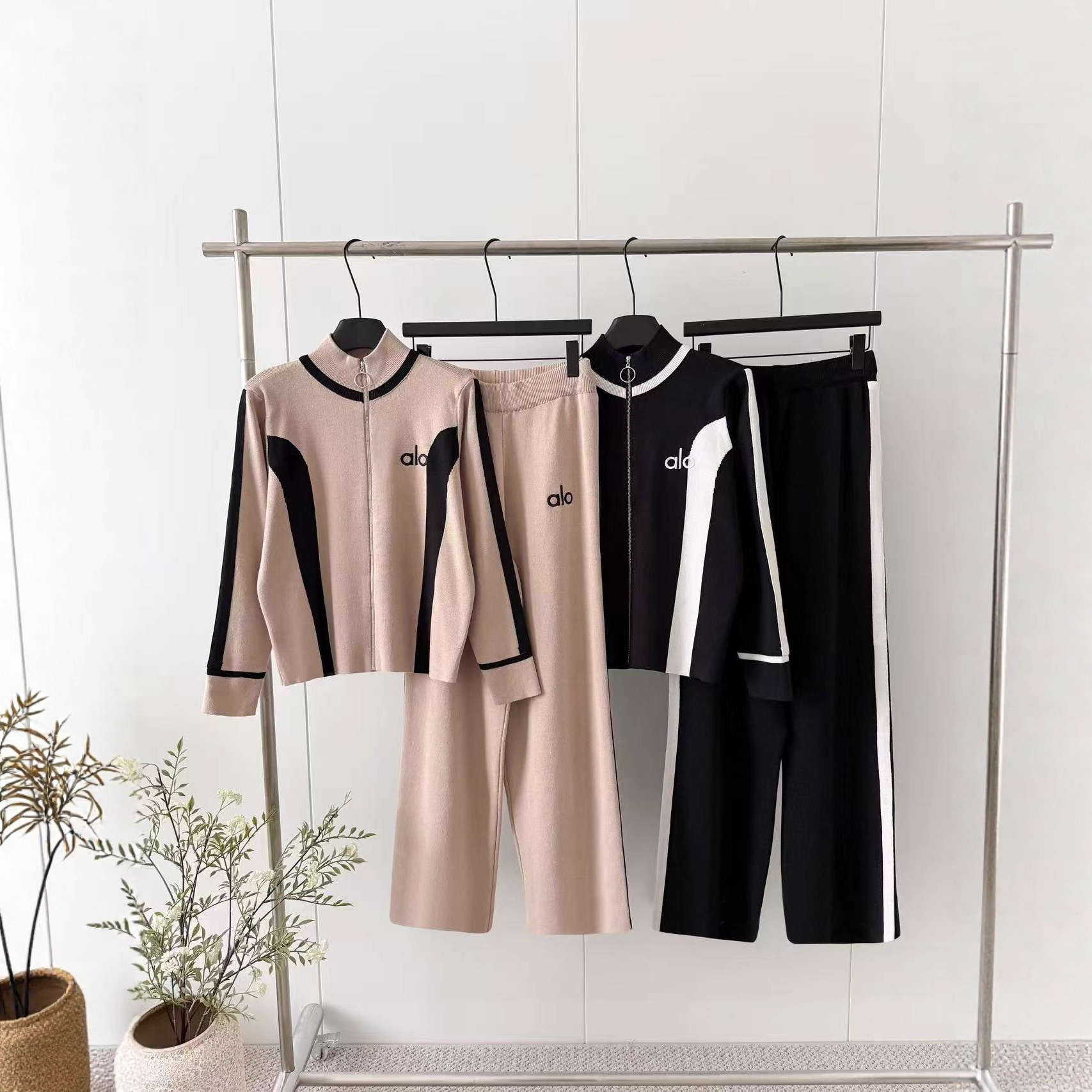 Cross-Border Sports Knitted Suit for Women, Autumn Lazy Style Stand-Up Collar Cardigan, Wide-Leg Pants, a Complete Set of Fashionable and Casual Two Pieces