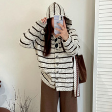 大码v领连帽开衫女宽松慵懒感毛衣外套2025冬胖mm条纹针织衫23330