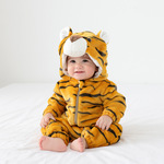 婴儿连法兰绒体衣秋冬装婴幼儿衣服宝宝新生儿连帽加厚外出服冬季