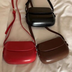 2024 new Korean version retro ins red saddle bag mini crossbody bag for women versatile simple mobile phone bag