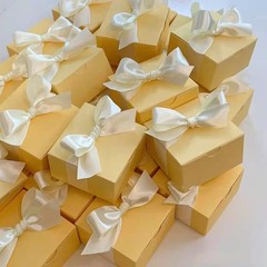 紙箱デザート包装箱風方形箱マフィンヌアンシュエビスケット小箱温黄色包装ケーキ箱デザート箱