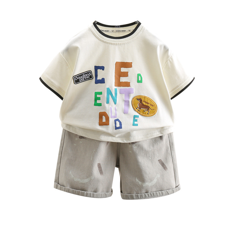 7412 Traje coreano de manga corta para niños 2025 Nuevos pantalones cortos de verano para bebés para niños Ropa de moda para niños Cool y guapo