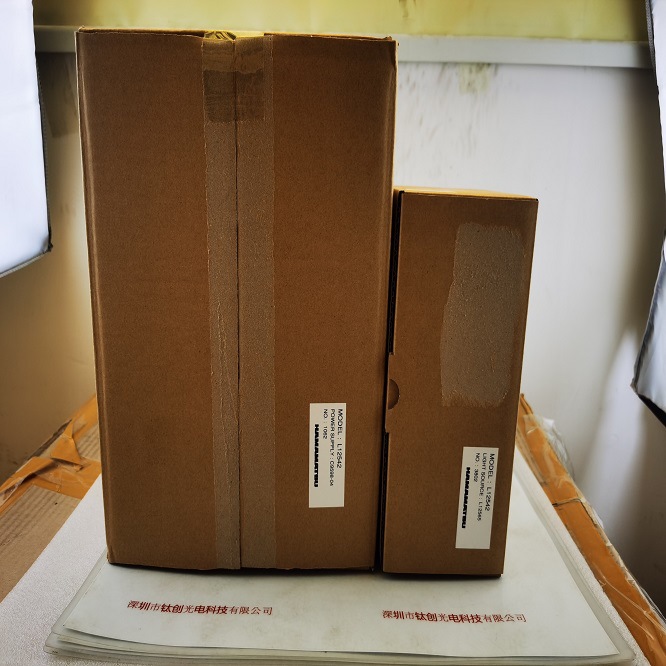 HAMAMATSU滨松 L12542 VUV离子发生器