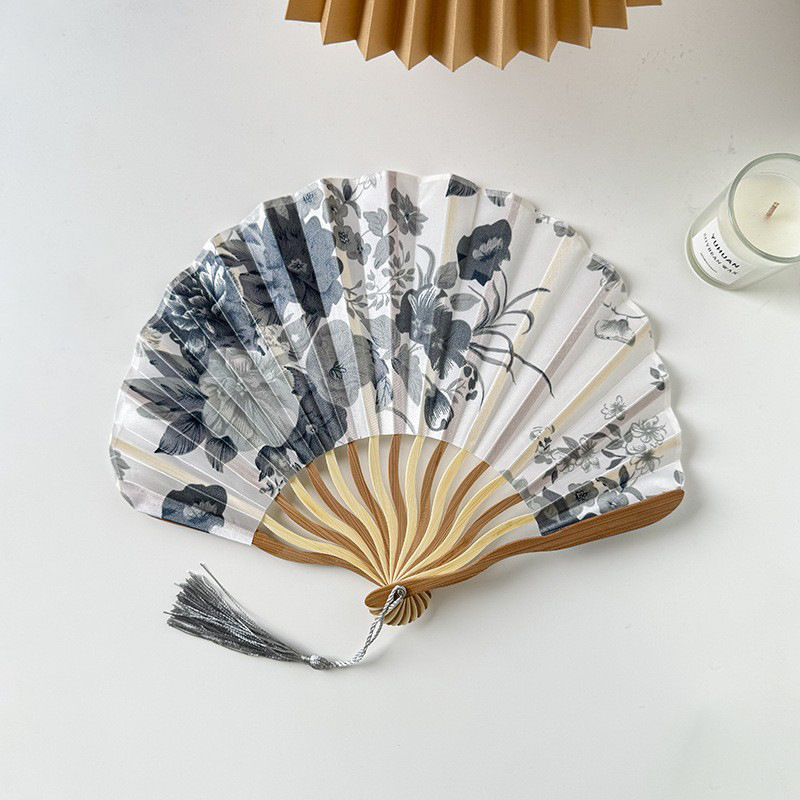 Ancient style folding fan - gray knife fan