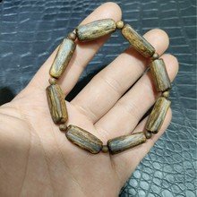 海南莺歌绿沉香随型桶珠长方块珠手串