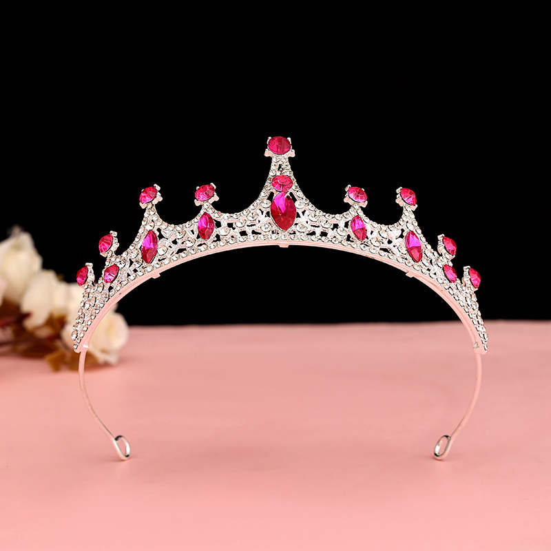 Online Rojo Negro Barroco corona tocado novia estilo coreano 18 años de edad, mujer adulta Ceremonia de cumpleaños princesa Corona al por mayor