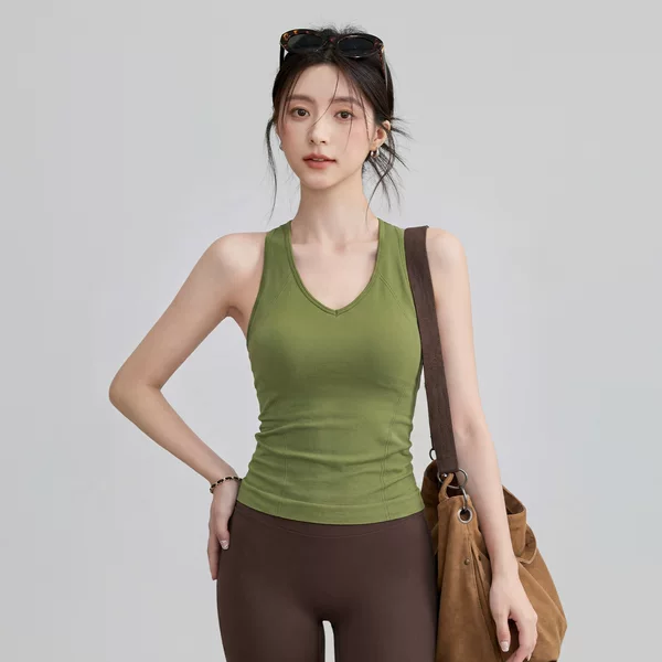 Yoga Vest for Women with Chest Pads, Quick-Drying Elastic Sleeveless Sports Top for Running, Training, and Fitness T-Shirt in Stock